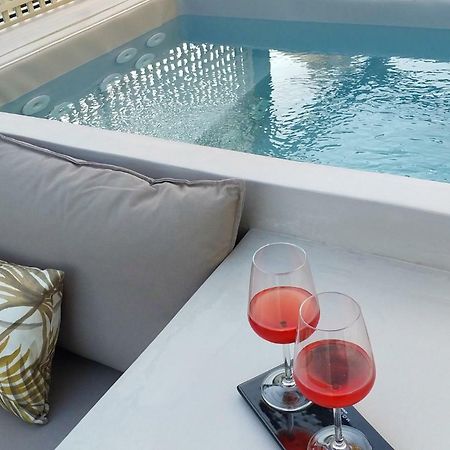 *** Boutique Syntagma apartment w/ plunge pool *** Athènes Extérieur photo